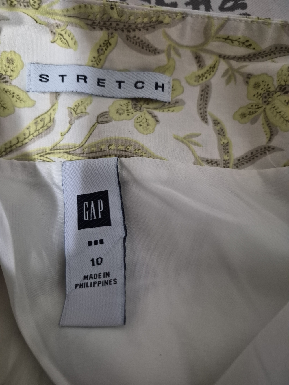 GAP Cream A-Line Skirt with Yellow Leaf Embroidery - Picture 2 of 7